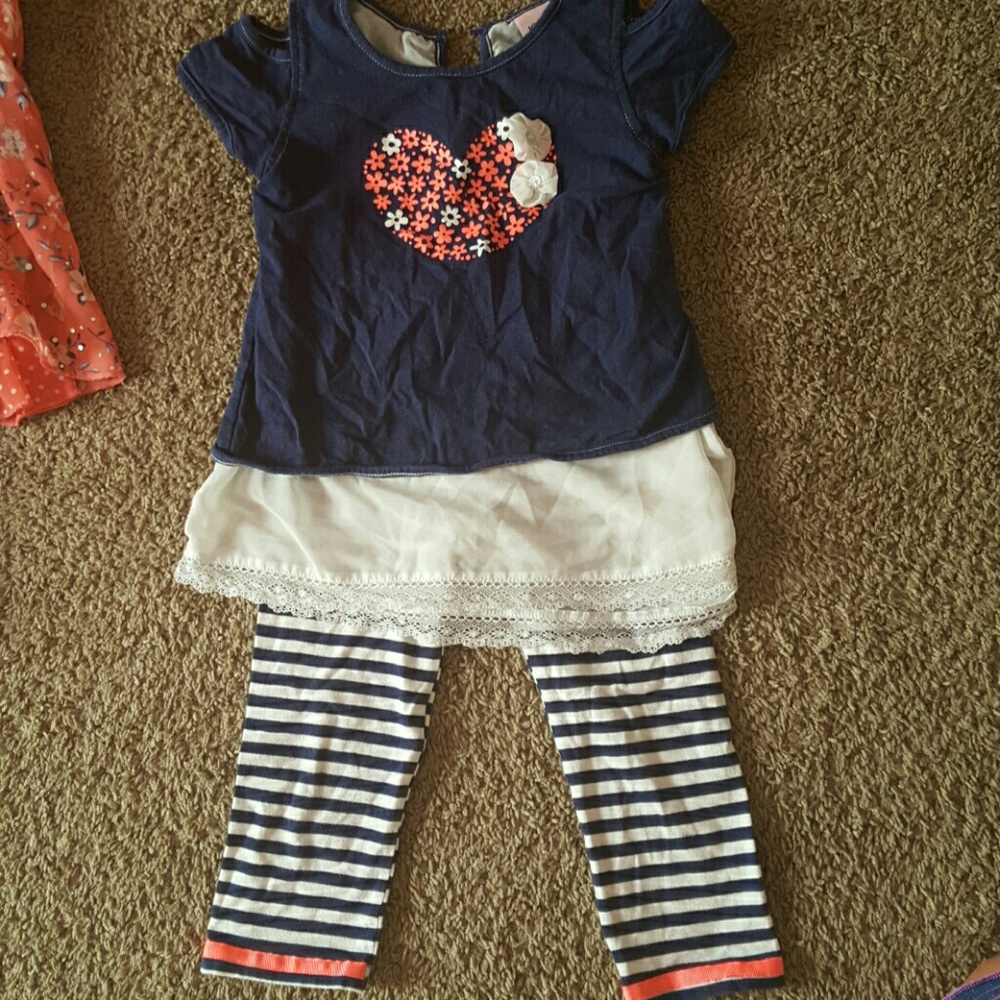 Outfit for 6/6x girls - Picture 3 of 6